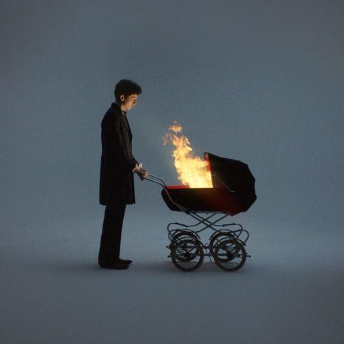 Capa do Single/EP "Cradles", de Sub Urban