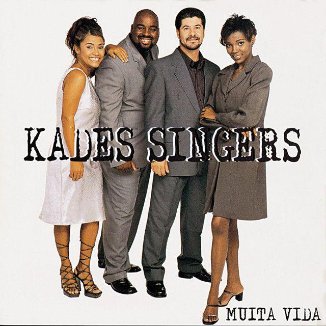 Capa do Álbum "Muita Vida", de Kades Singers
