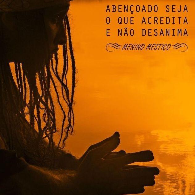 Album cover of "Abençoado Seja o Que Acredita e Não Desanima" by MC Mestiço