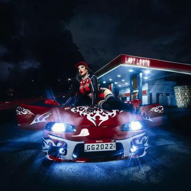 Album cover of "LADY LESTE" by Gloria Groove