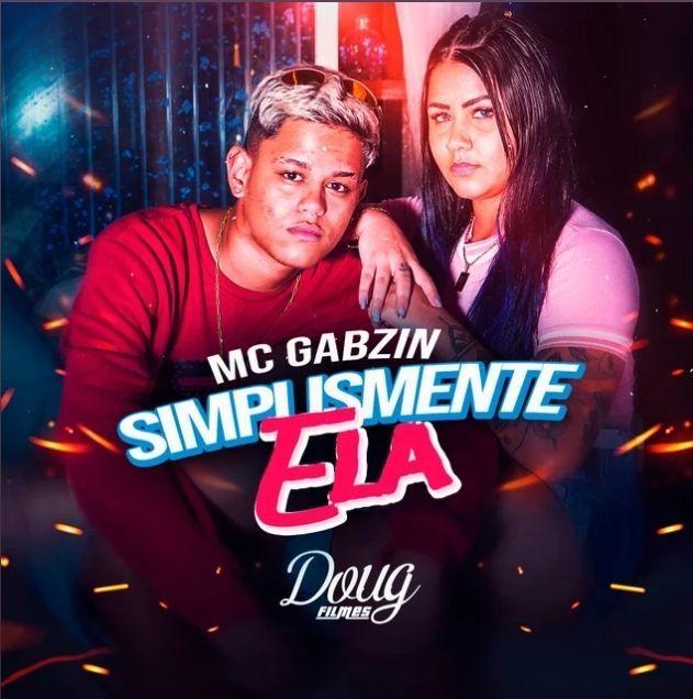 Portada del álbum "Simplesmente Ela", de MC Gabzin