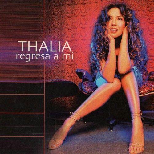 Portada del álbum "Regresa a Mí", de Thalía