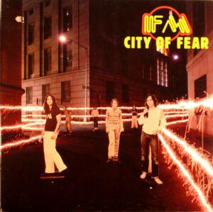 Portada de Álbum "City Of Fear", de FM (CA)