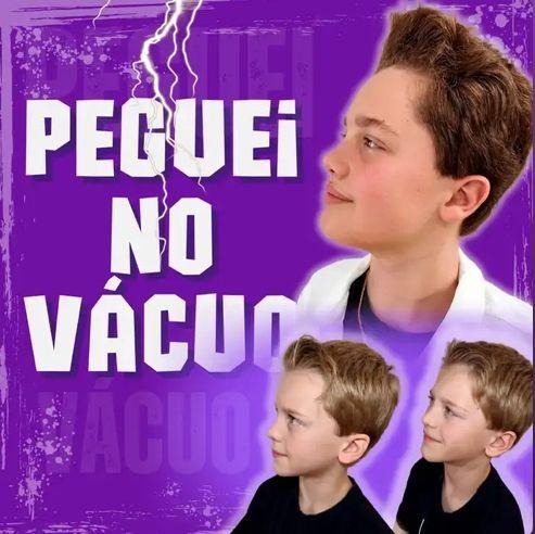 Capa do álbum "Peguei No Vácuo", de Nícolas Netto