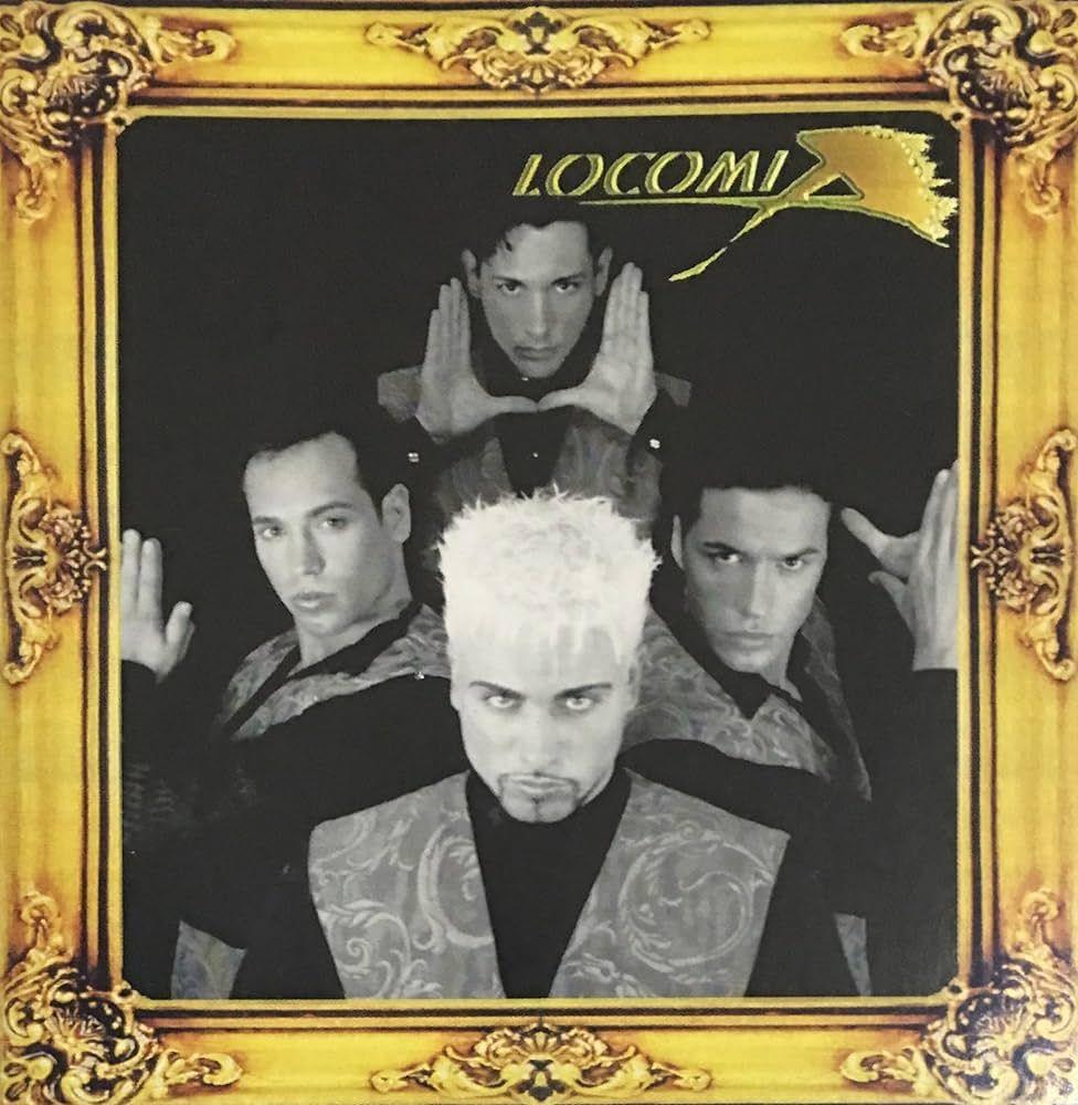 Portada de Álbum "Corazón", de Locomia