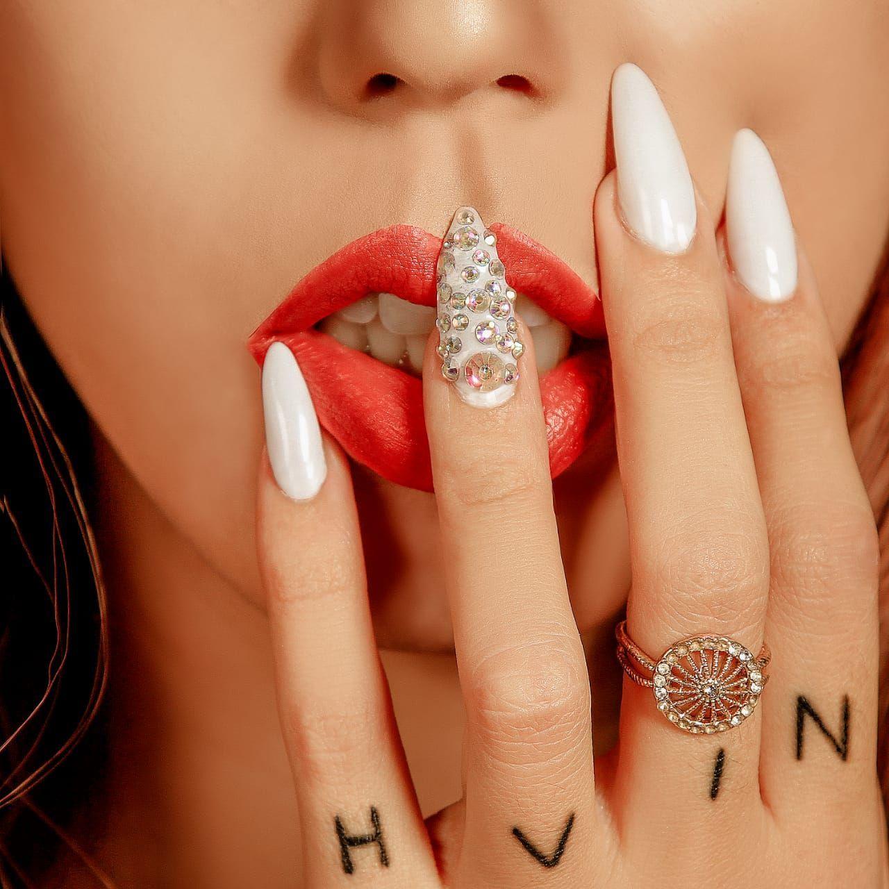 Capa do Single/EP "NO ES MI CULPA", de Niah