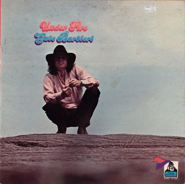 Capa do álbum "Under Fire", de Gato Barbieri