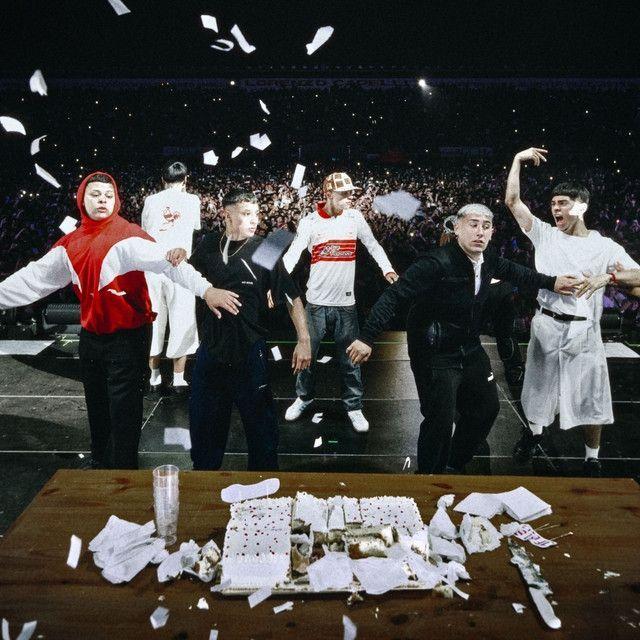 Portada de Álbum "18 (En Vivo Estadio de Morón)", de Milo j