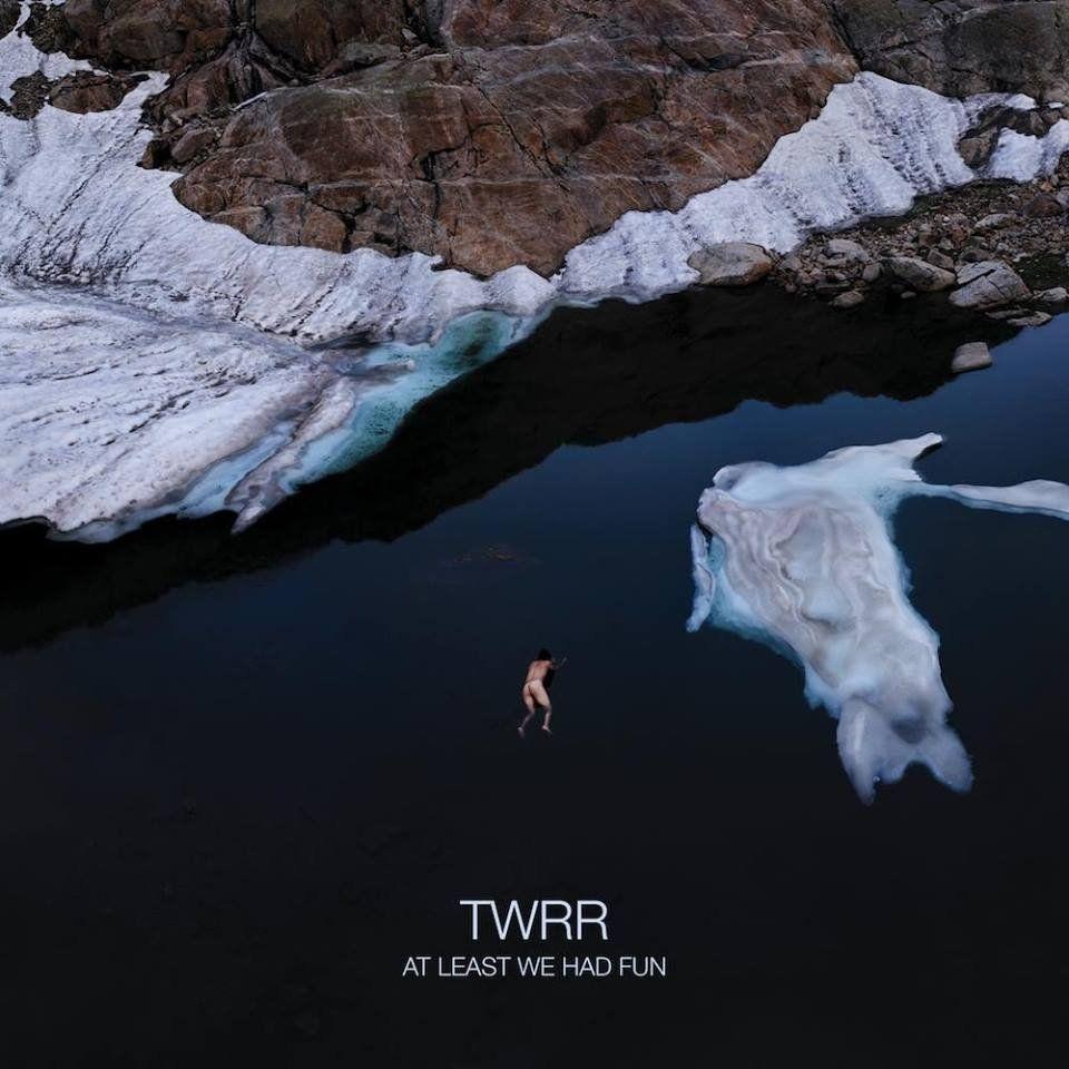 Portada de Álbum "At Least We Had Fun", de Total Warr (TWRR)