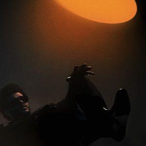 Portada del álbum "Dancing In the Flames", de The Weeknd
