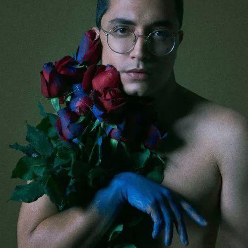 Portada de Álbum "Sucesso Bendito: Arthur Nogueria Canta Caetano Veloso", de Arthur Nogueira