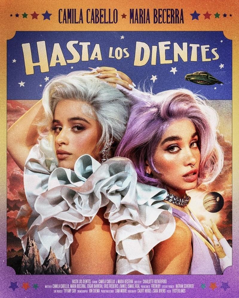 Capa do álbum "Hasta Los Dientes", de Camila Cabello