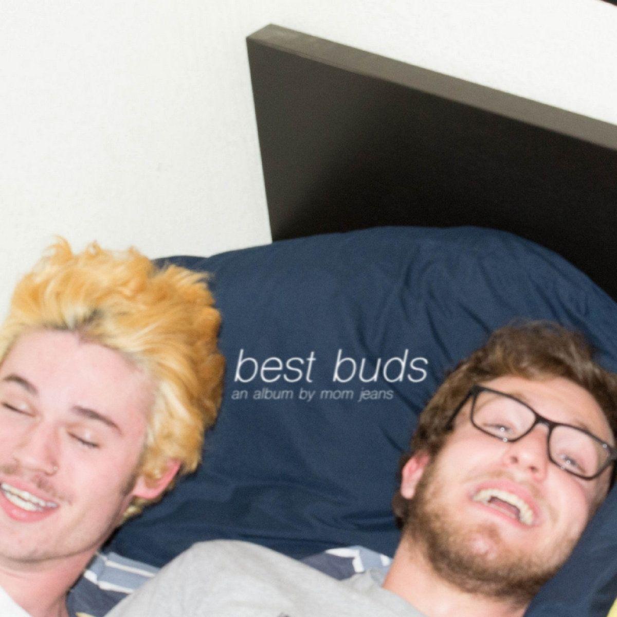 Portada de Álbum "Best Buds", de Mom Jeans
