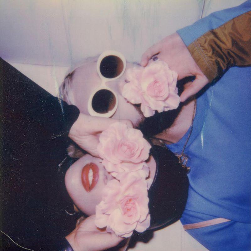 Capa do Álbum "our generation", de flora cash