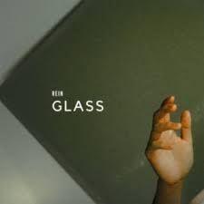 Portada de Sencillo/EP "Glass", de Rein Cabalquinto