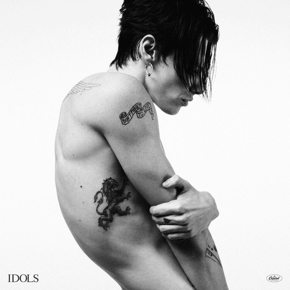 Portada de Álbum "Idols", de YUNGBLUD