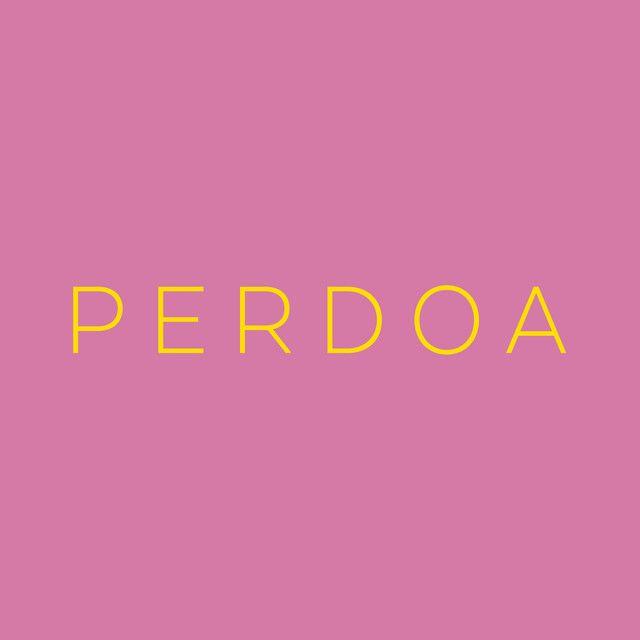 Capa do álbum "Perdoa", de ANAVITÓRIA
