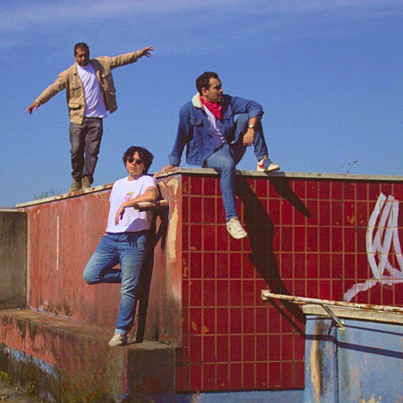 Portada de Álbum "Um Novo Dia", de AP22