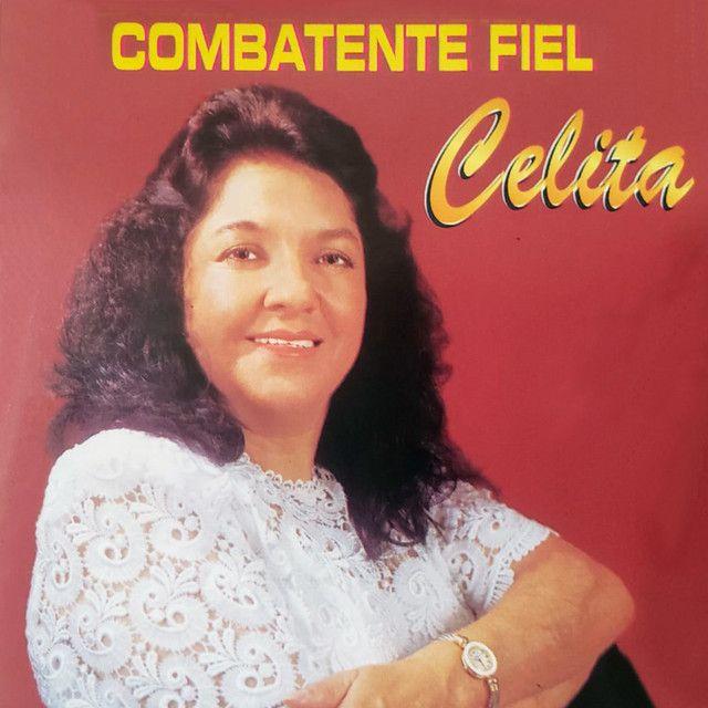 Capa do Álbum "Combatente Fiel", de Celita