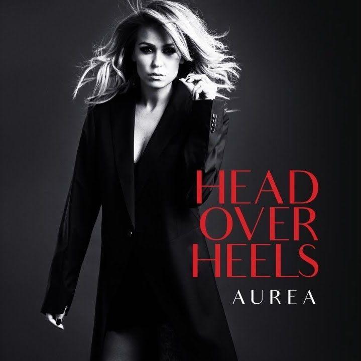 Portada del álbum "Head Over Heels", de Aurea