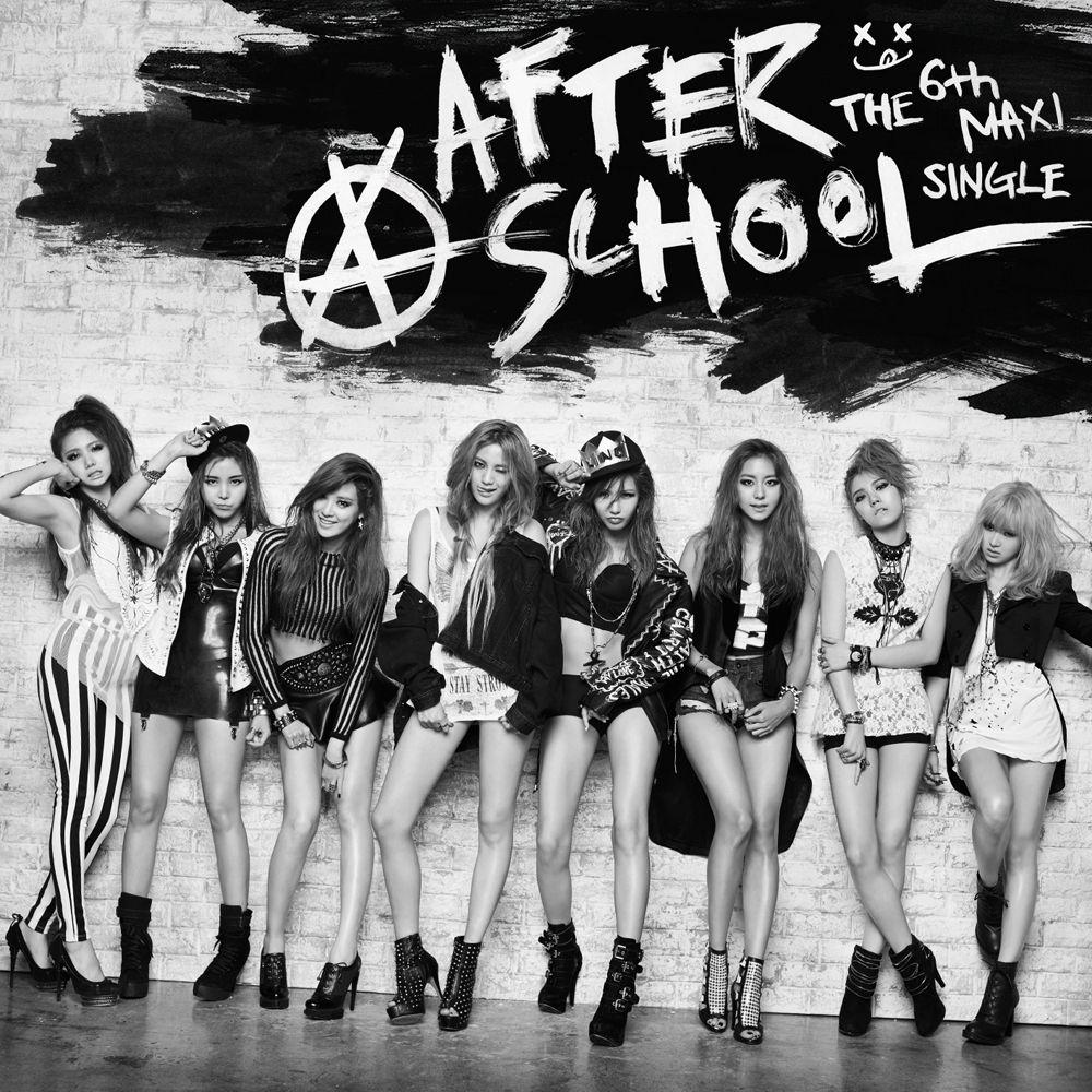 Portada del álbum "First Love", de After School