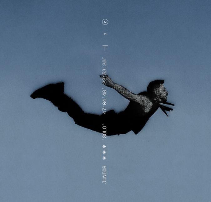 Capa do Álbum "solo (vol. 2)", de JUNIOR (Pop)