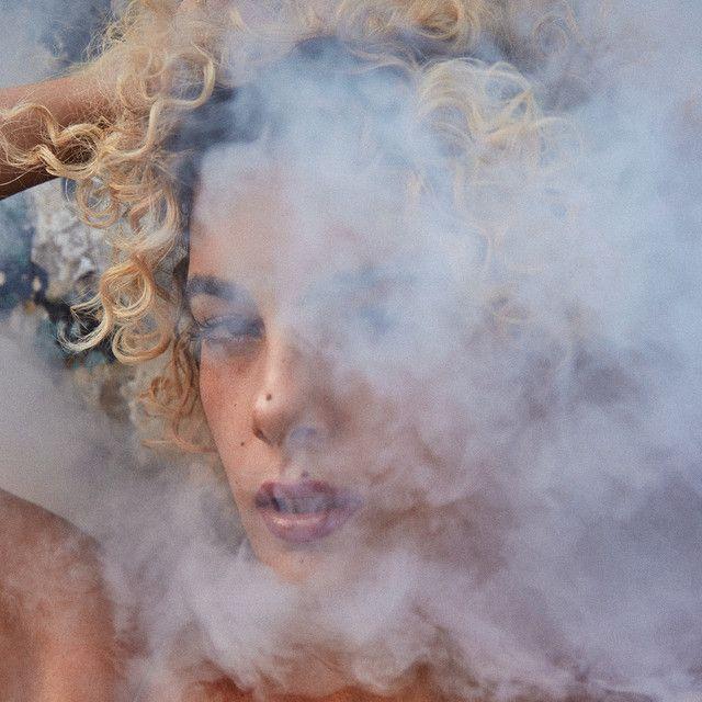 Capa do Single/EP "Chega Mais ", de Céu