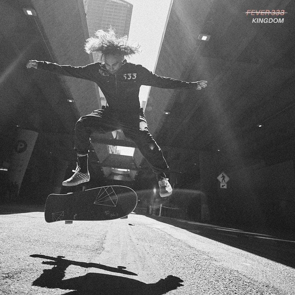 Portada de Sencillo/EP "KINGDOM", de FEVER 333