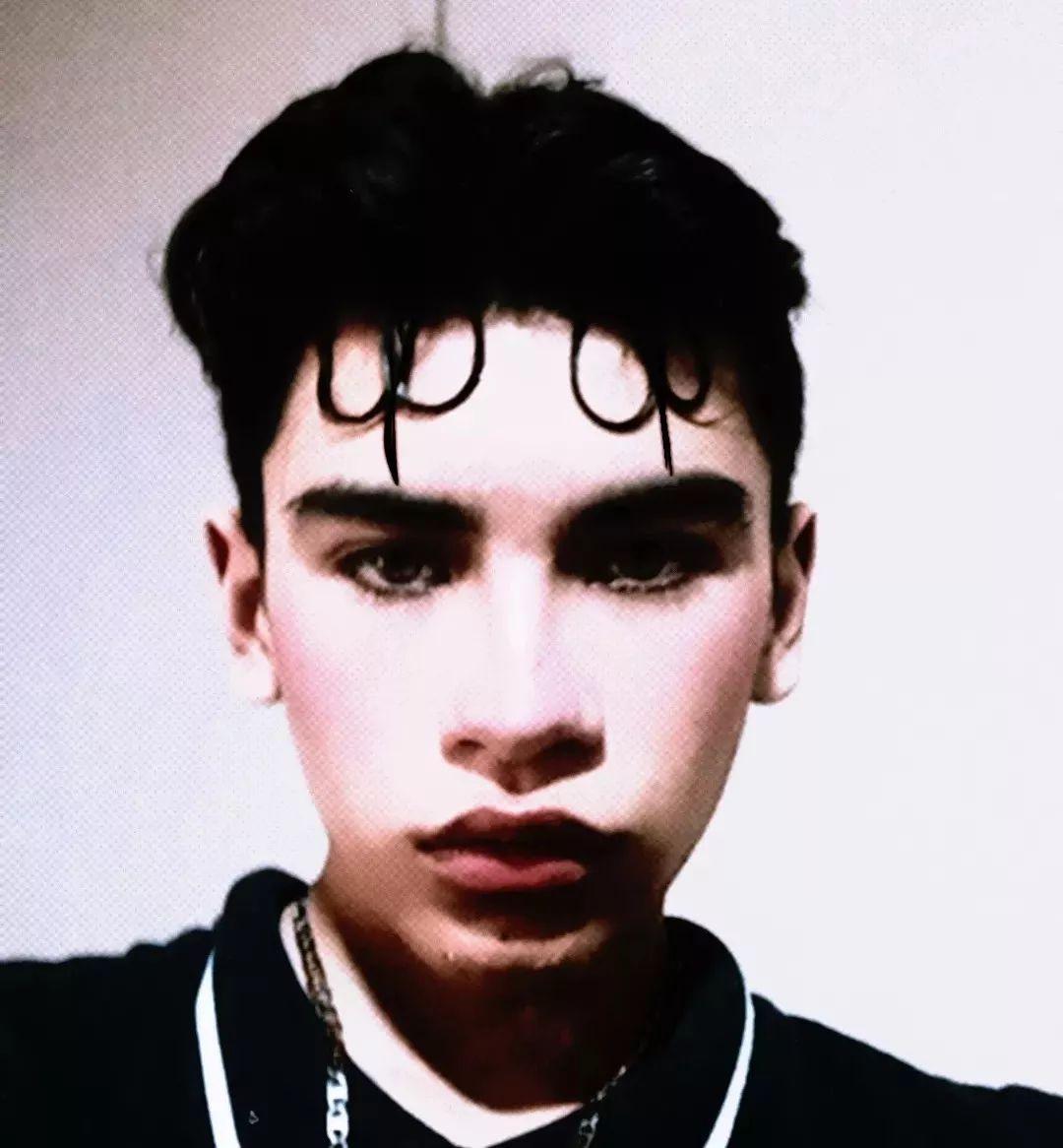 Portada de Álbum "DEATH", de Santiago Robles