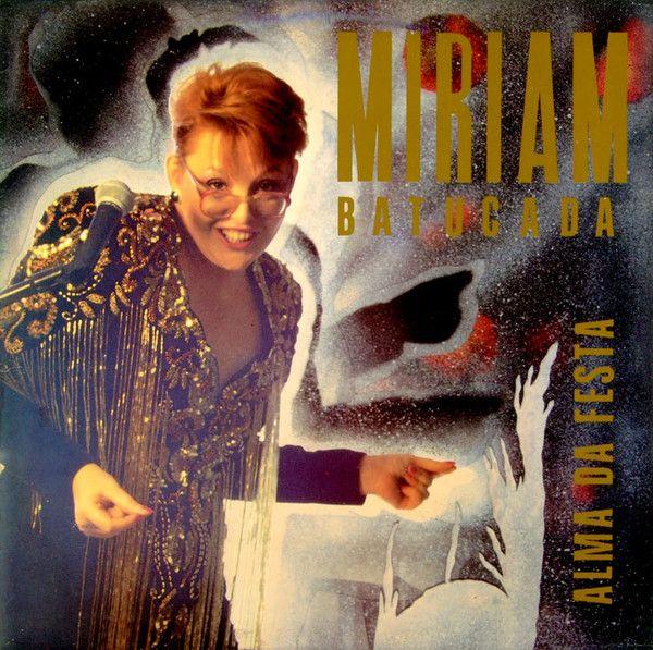Album cover of "Alma da Festa" by Miriam Batucada