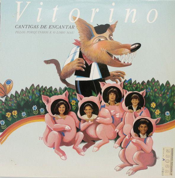 Portada de Álbum "Cantigas De Encantar (Pelos Porquinhos E O Lobo Mau)", de Vitorino