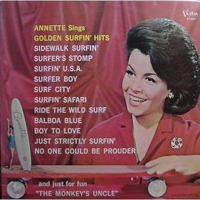 Portada de Álbum "Sings Golden Surfin' Hits", de Annette Funicello