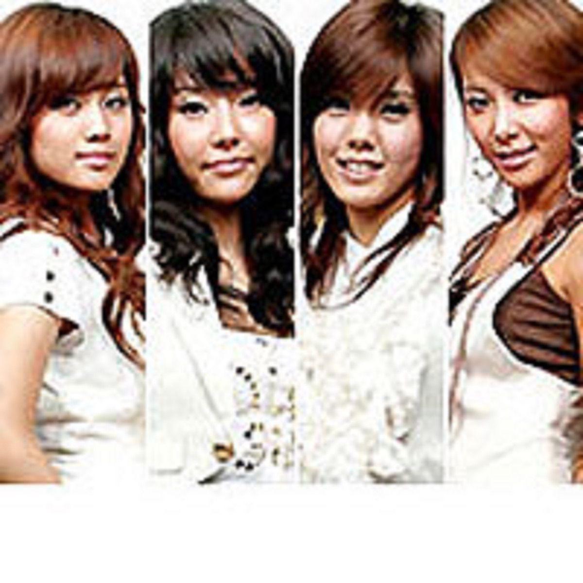 Single/EP cover of "Finally... It's You" by Black Pearl (K-Pop)