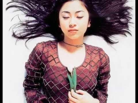 Capa do álbum "Precious (Cubic U)", de Utada Hikaru