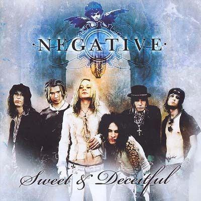 Portada de Álbum "Sweet & Deceitful", de Negative