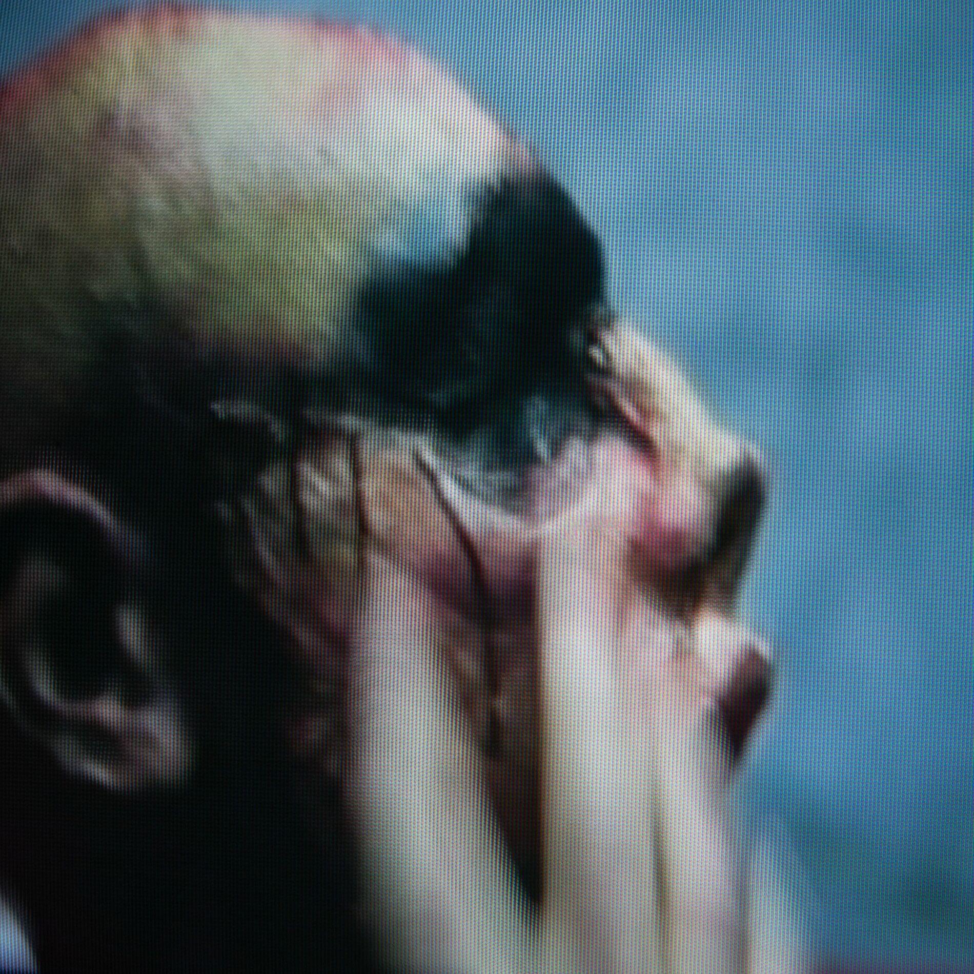 Portada de Sencillo/EP "crying", de Static Dress