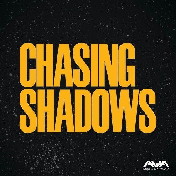 Portada de Álbum "Chasing Shadows", de Angels & Airwaves