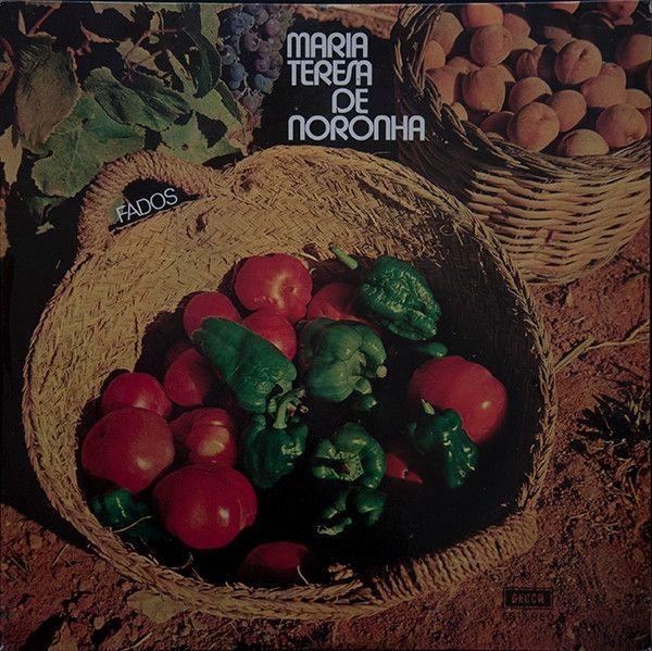 Portada de Álbum "Fados", de Maria Teresa de Noronha