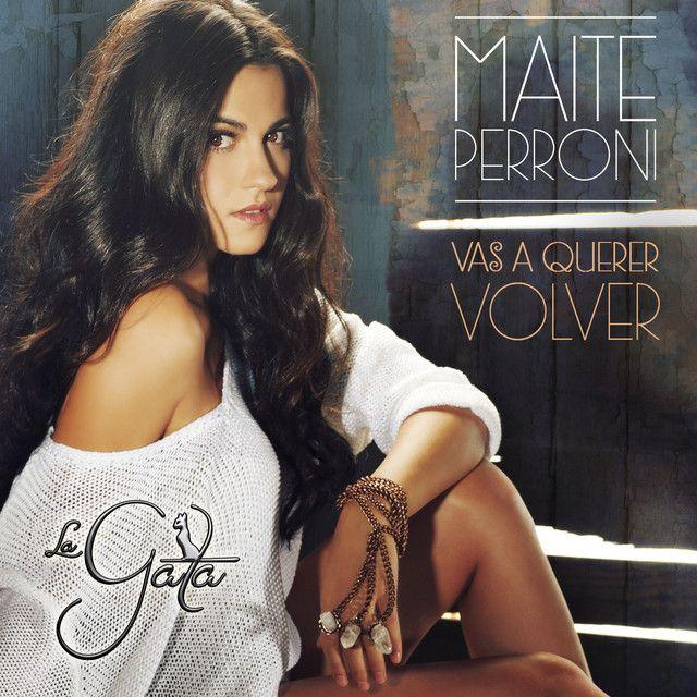 Capa do álbum "Vas a Querer Volver", de Maite Perroni