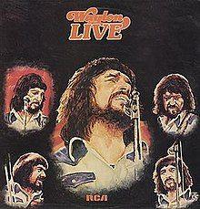 Capa do álbum "Waylon Live", de Waylon Jennings