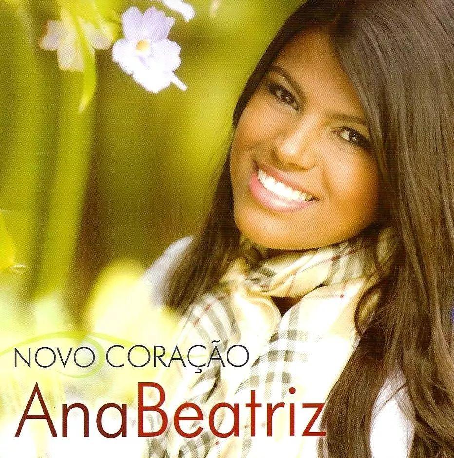 Portada de Álbum "Novo Coração", de Ana Beatriz