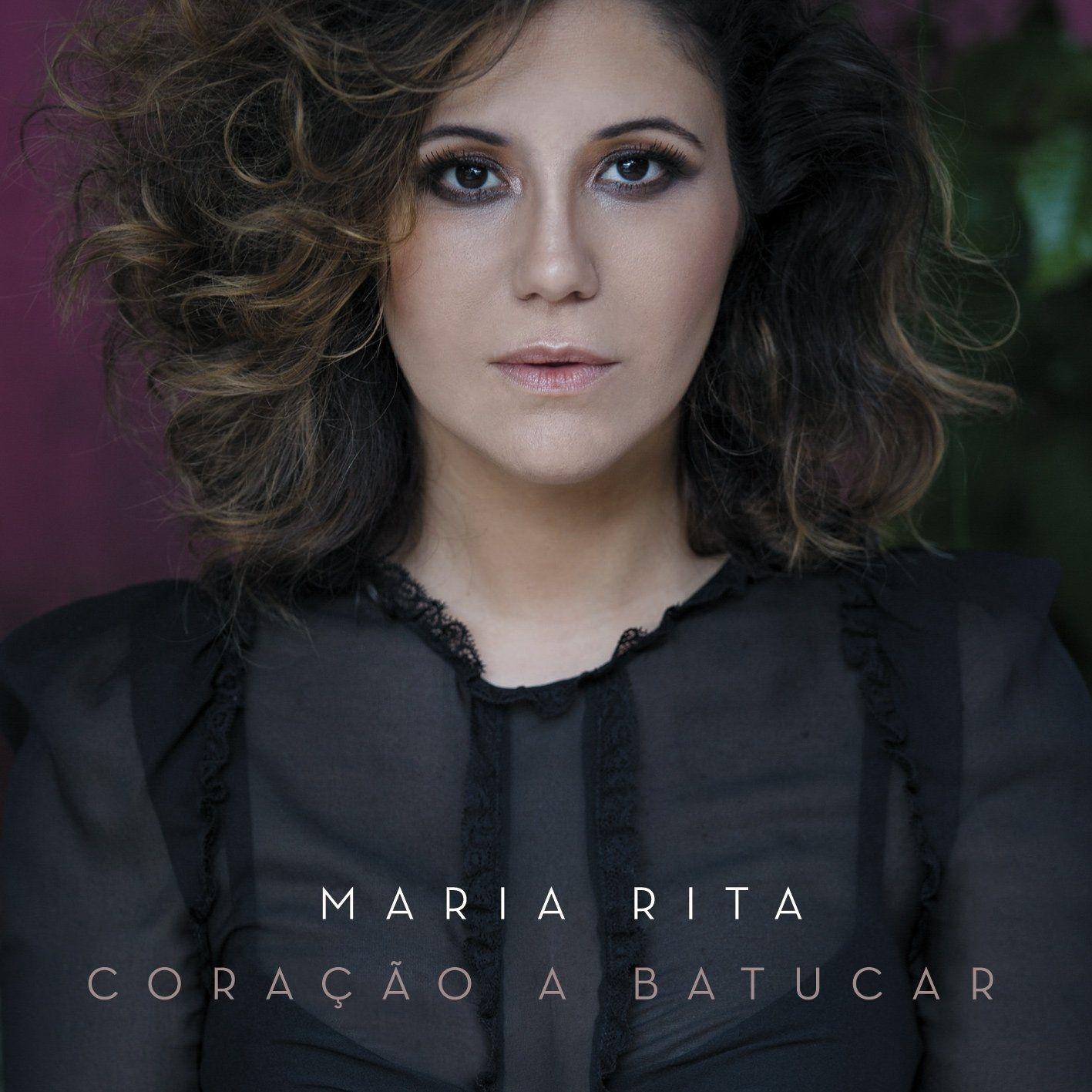 Portada de Álbum "Coração a Batucar", de Maria Rita