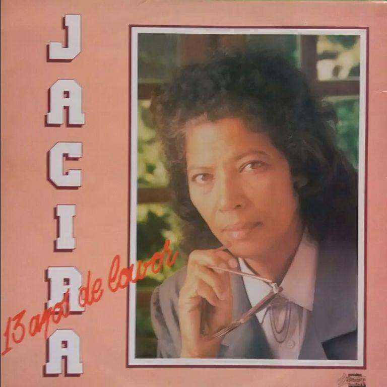 Portada de Álbum "13 Anos de Louvor", de Jacira Silva