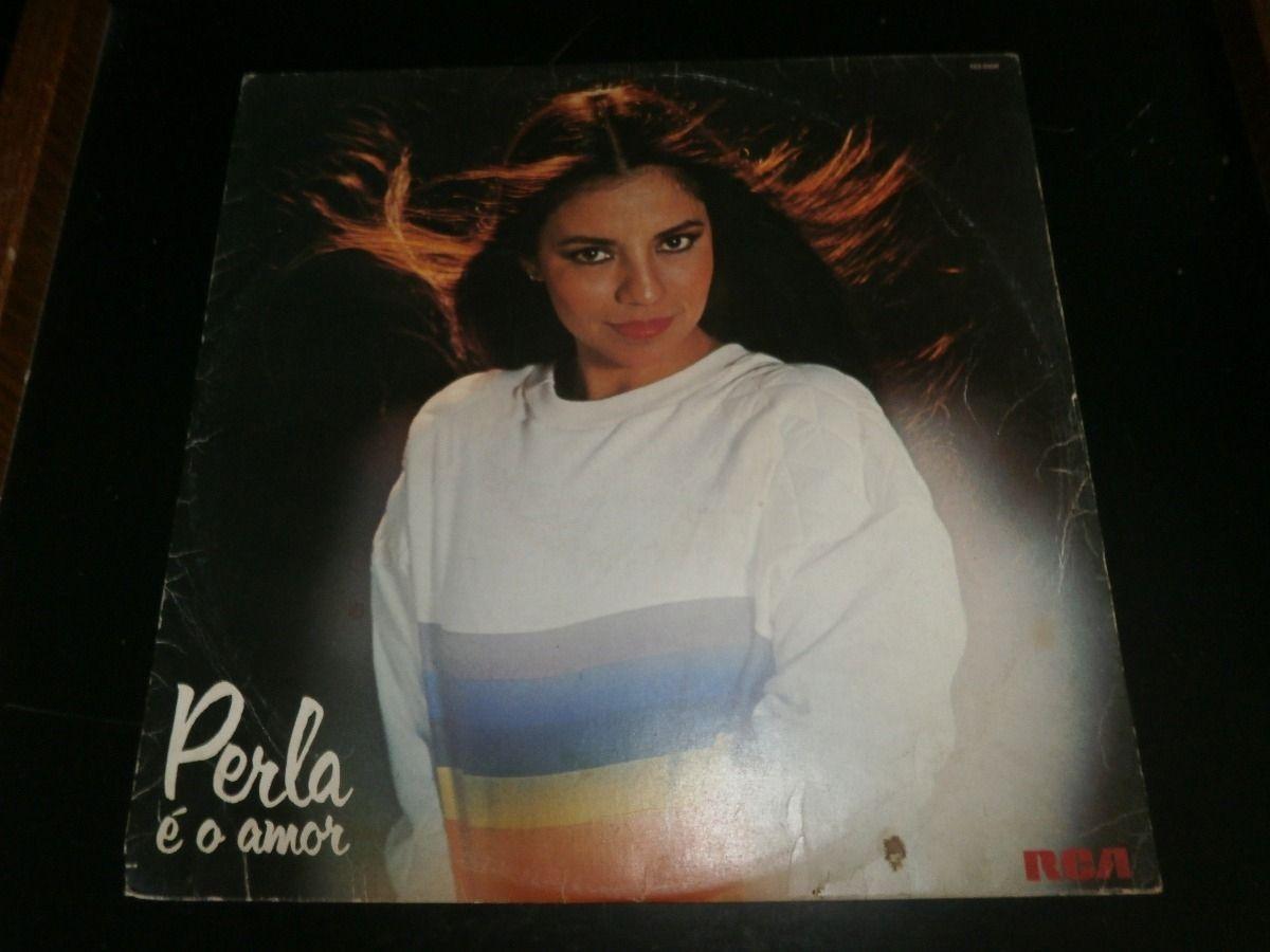 Portada del álbum "É O Amor", de Perla