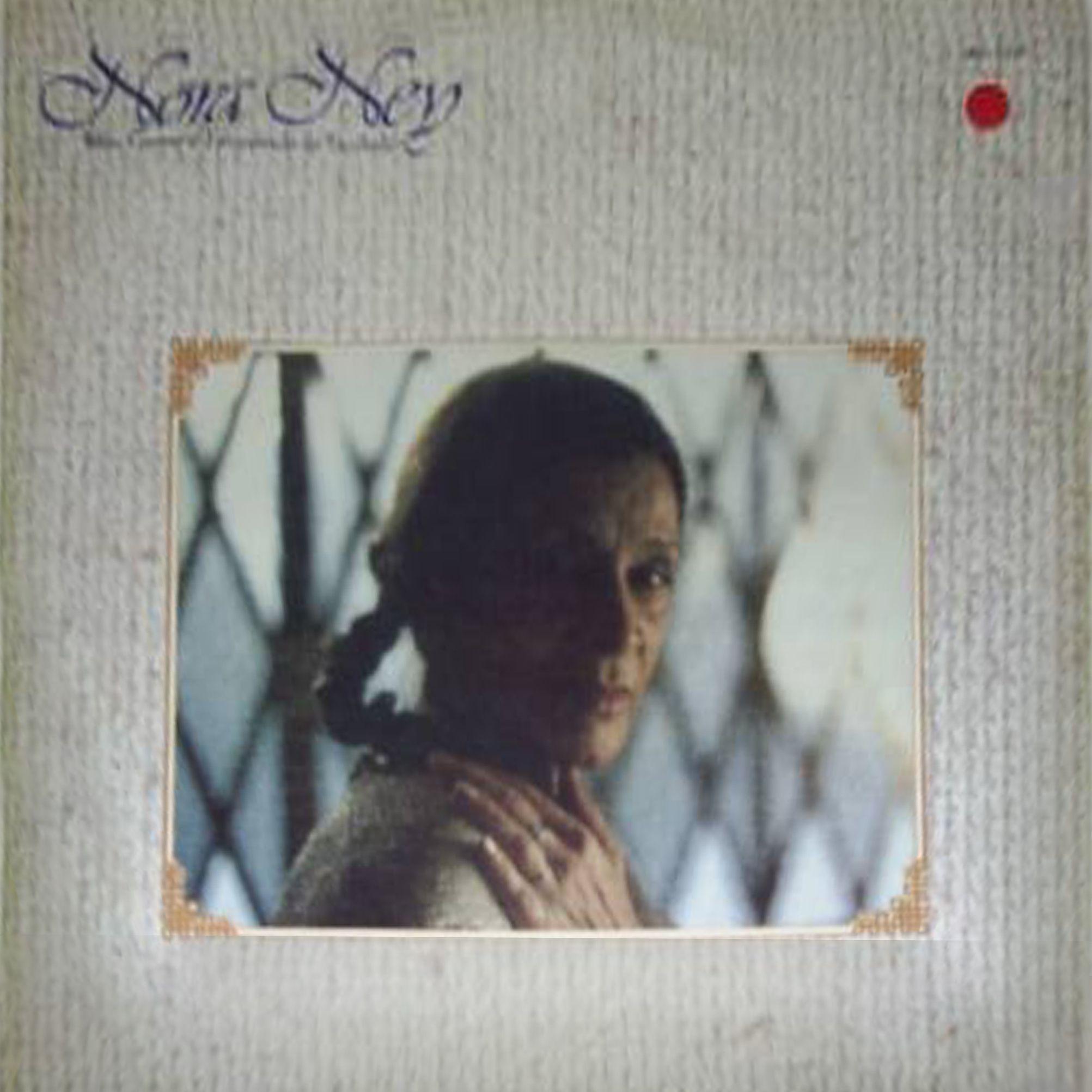 Capa do Álbum "Meu Cantar é Tempestade de Saudade", de Nora Ney