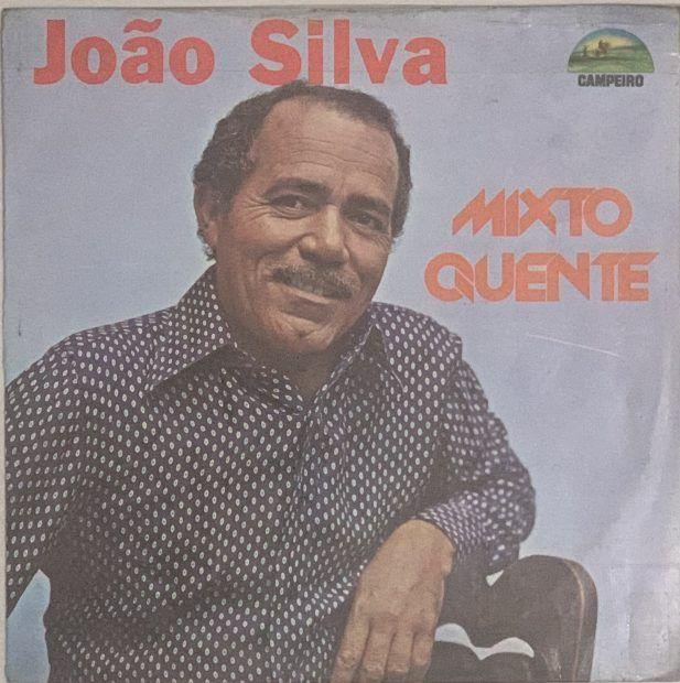 Portada de Álbum "Mixto Quente", de João Silva