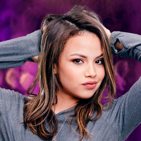 Portada de Sencillo/EP "De Tu Cama Pa' Mi Cama (Reina de La Canción Performance)", de Yennis Bencosme