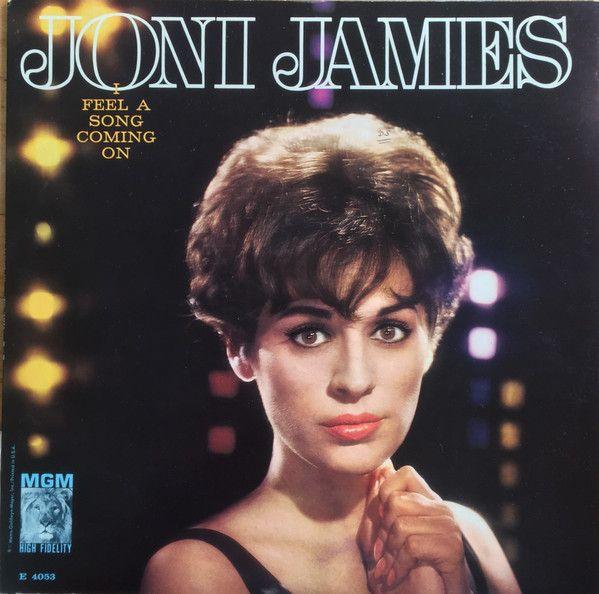 Portada de Álbum "I Feel a Song Coming On", de Joni James