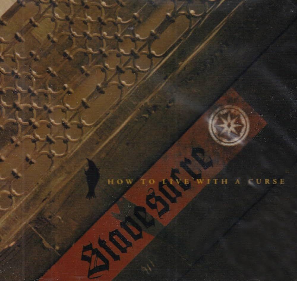 Portada de Álbum "How To Live With A Curse", de Stavesacre