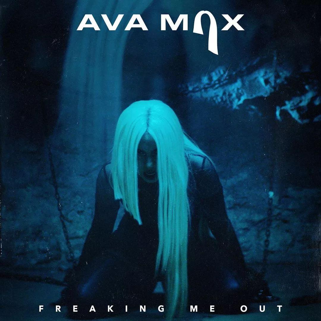 Portada del álbum "Freaking Me Out", de Ava Max